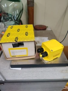 VEGA DIS12.XBXX / DIS12XBXX  Pressure Transmitter  - Picture 1 of 9