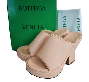 BOTTEGA VENETA NAPPA Macaroon LEATHER Heeled WEDGE MULES Sandals EUR-40 US-10 - Picture 1 of 18