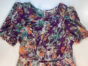 LOVE 21 Dress Size Medium Floral Lined Short Sleeve Pockets Never Worn Sexy Zips - Picture 1 of 15