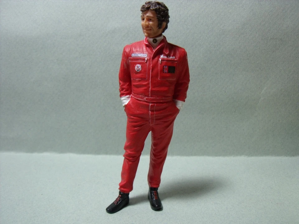1/18 FIGURE  MARIO ANDRETTI  F1  VROOM UNPAINTED  GP REPLICAS  EXOTO  MINICHAMPS - Image 1 of 1