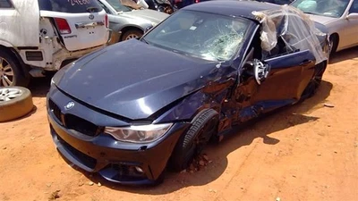 Transmisión automática trasera Carrier AWD para BMW 320i 12-18 OEM Foto 1 de 4