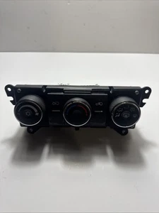 2007 - 2009 Chevrolet Equinox Torrent AC Heater Climate Control OEM   25833288 - Picture 1 of 14