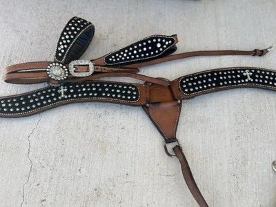 Cabezal y cuello de pecho Silver Royal Cross | Usado unas pocas veces | Foto 1 de 4