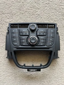 Vauxhall Opel Atra J 2012 13360093 28299891 13288081 Stereo System - Bild 1 von 6