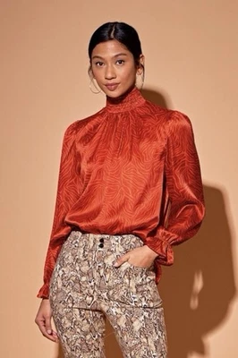 Top Tucker NYC Stella 92 % seda ámbar tigre S Foto 1 de 4