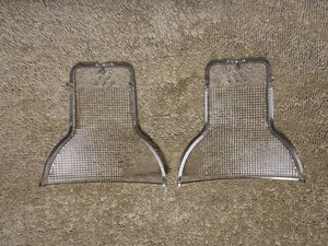 2008 OEM Pontiac Grand Prix interior dome light lenses right and left - Picture 1 of 3
