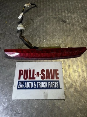 Tercera luz de freno alerón de montaje alto Mazda CX9 2007-2015 CX-9 OEM TD1151580 Foto 1 de 4