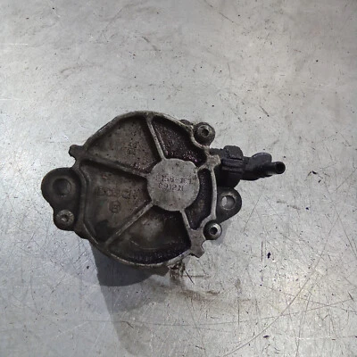 Peugeot 307 2001-2006 1.6 HDI Diesel Brake Vacuum Pump - Image 1 of 4