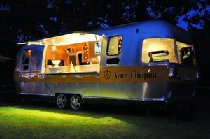 Nice food trailer, small business trailer, food truck,food van - Picture 1 of 4