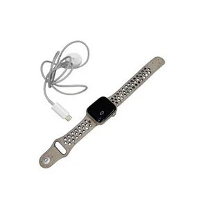 Apple Watch Series 9 A2982 GPS LTE 41mm White Aluminum Case Smartwatch - Picture 1 of 7
