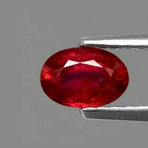 Piedra preciosa de vidrio rubí natural 6x4 mm ovalada con tapa roja térmica circón artificial - Imagen 1 de 4