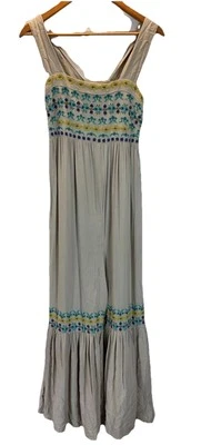 Mono NATURAL LIFE Gris Cuello Cuadrado Bordado Pierna Acampanada Talla S Foto 1 de 4