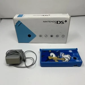 Nintendo DSi azzurro con scatola/carica e rara custodia Nintendo DSi Sonic the hedgehog - Foto 1 di 11