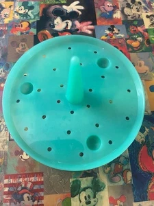Tupperware Lettuce Keeper Crisp It Green Jadeite Replacement Spike 681 17 NICE - Picture 1 of 1