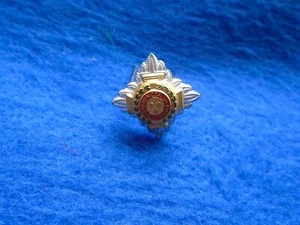 1 X BRITISH MILITARY OFFICERS SILVER GILT & ENAMEL SHOULDER BOARD RANK PIP - Picture 1 of 4