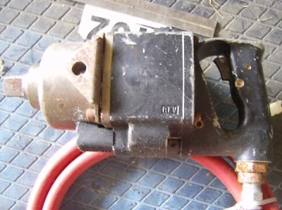 PISTOLA LLAVE IMPACTO INGERSOL RAND PARECE 2920B1 Foto 1 de 4