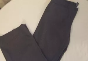 Women's Career Dress Pants Gray PinStripe 10P NY&Co Stretch Boot 32"W/29"Ins EUC - Picture 1 of 11
