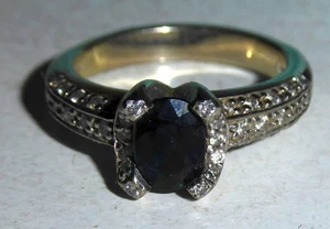 14K Gold Ring Clear Chips & Dark Blue or Black Center Stone Size 5.5 Stamped TAL - Picture 1 of 4