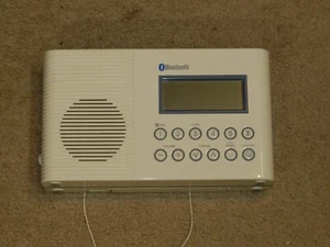 Sangean H202 Portable AM/FM/Bluetooth Digital Waterproof Shower Radio - Picture 1 of 3