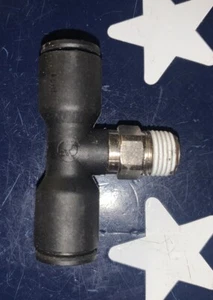 Parker LEGRIS 3108 08 11 BRANCH TEE (5/16) 8MM TUBE X 1/8 Male NPT MNPT  KP23853 - Picture 1 of 5