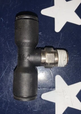 Parker LEGRIS 3108 08 11 BRANCH TEE (5/16) 8MM TUBE X 1/8 Male NPT MNPT  KP23853 - Image 1 of 4