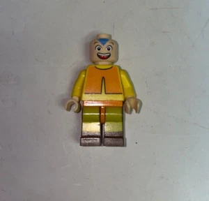 LEGO AANG MINIFIGURE AVATAR RARE AUTHENTIC 3828 3829 ava001 - Picture 1 of 2
