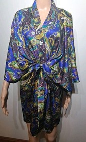 Lise Charmel Luxurious Silk Multicolor Paisley Print Robe One Size