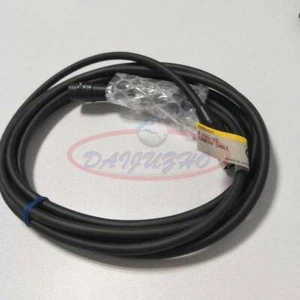1PCS OMRON F150-VS Camera Cable 3M NEW - Picture 1 of 3