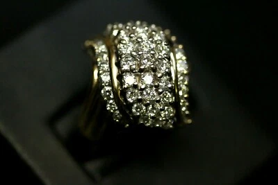 1.50ct T.W. Vintage diamond cocktail cluster ring in 14k yellow gold - Image 1 of 4