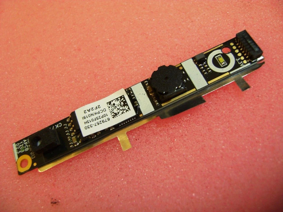 HP Pavilion 2000-428dx Web Cam Camera 679257-330 - Image 1 of 3