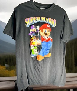 🚨Super Mario Luigi Wario Waluigi Nintendo T-Shirt Maglietta Nera Casual Uomo Taglia L - Foto 1 di 3