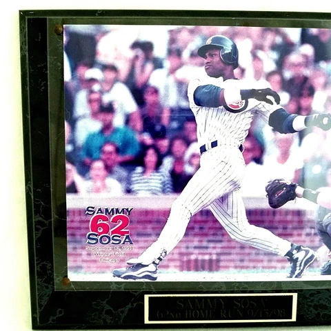 SAMMY SOSA 62nd Homerun Photo Plaque LE Chicago CUBS 9-13-98 13" x 10.5" EUC * Cover