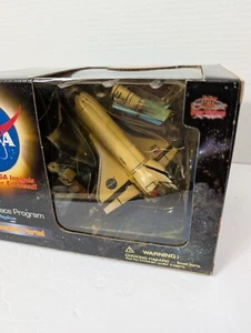 Play Vision Nasa US Space Program Space Shuttle Replica Figure New - Picture 1 of 5