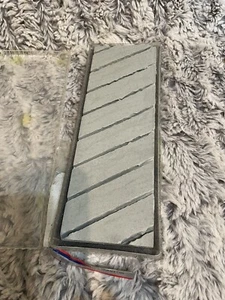 Piedra de aplanamiento Norton viene en estuche de plástico 9" X 3" x 3/4” - Imagen 1 de 3