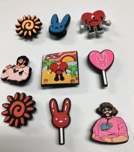 Menge 9 Bad Bunny Crocs Charms - Bild 1 von 4