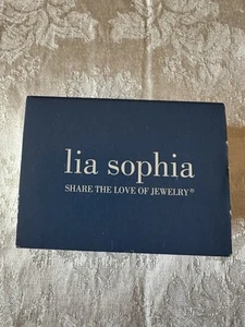 Lia Sophia Gold Bracelet - Picture 1 of 5