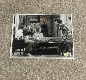 CAROL BURNETT VICKI LAWRENCE signed Autogramm 8x10 Foto MAMAS BECKETT BAS C - Bild 1 von 1