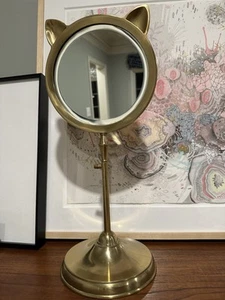 Pottery Barn Teen The Emily & Meritt Desktop Mirror - Picture 1 of 4