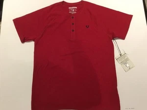 TRUE RELIGION EMBROIDERY LOGO HENLEY MEN TSHIRT  RED PREMIUM QUALITY NWT XL $68 - Picture 1 of 3