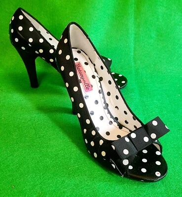 Туфли на каблуках Betseyville Black & White Dot With Bow Peep Toe 8 М Sassy как новые - Изображение 1 из 4