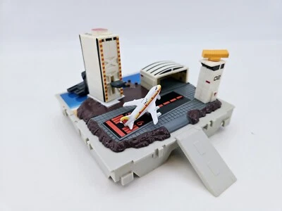 Micro Machines Marina Air Base  Travel City Galoob 1988 100% Complete - Изображение 1 из 4