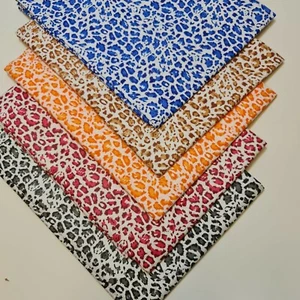 Abito 100% cotone popeline leopardato stampa animalier materiale artigianale tessuto al metro 44" - Foto 1 di 17