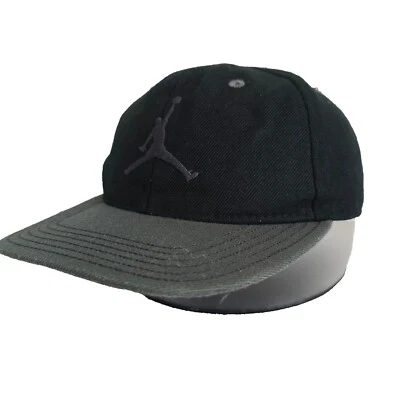 Jordan True 学步儿童帽黑色平沿帽 — 第 1/4 张图片