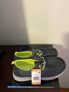 BRAND NEW BOYS SIZE 5 M EDDIE BAUER LIAM BLUE SLIP ON CASUAL SHOES - Picture 1 of 6