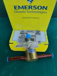 Emerson 100RB 2S2 Refrigerant Solenoid Valve Less Coil 1/4” ODF 047503 - Picture 1 of 2