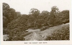 REAL PHOTOGRAPHIC POSTCARD NEAR "THE VIADUCT", EAST HEATH, (LONDON), MIDDLESEX - Picture 1 of 2