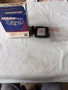 GM 10474855 Module,Electronic Ignition Control(W/O Coil) SCG18 - Picture 1 of 5