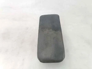 MR606424 center seat armrest for MITSUBISHI MONTERO SPORT (K90) 1998 2113141 - Imagen 1 de 4
