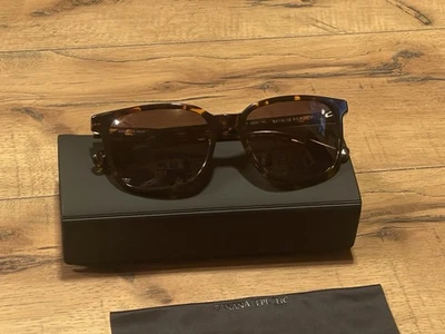 NUEVO~Banana Republic BR 4003/S 0086 70 HVN Gafas de sol 55X18X140 con estuche y tela Foto 1 de 4