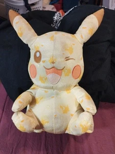 Pokemon Winking Pikachu Tomy 20th Anniversary Ltd Edition 10" Plush - Picture 1 of 4